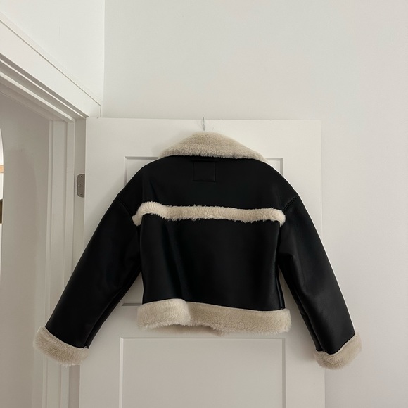 selling abercrombie sherpa lined faux leather jacket - Picture 6 of 7